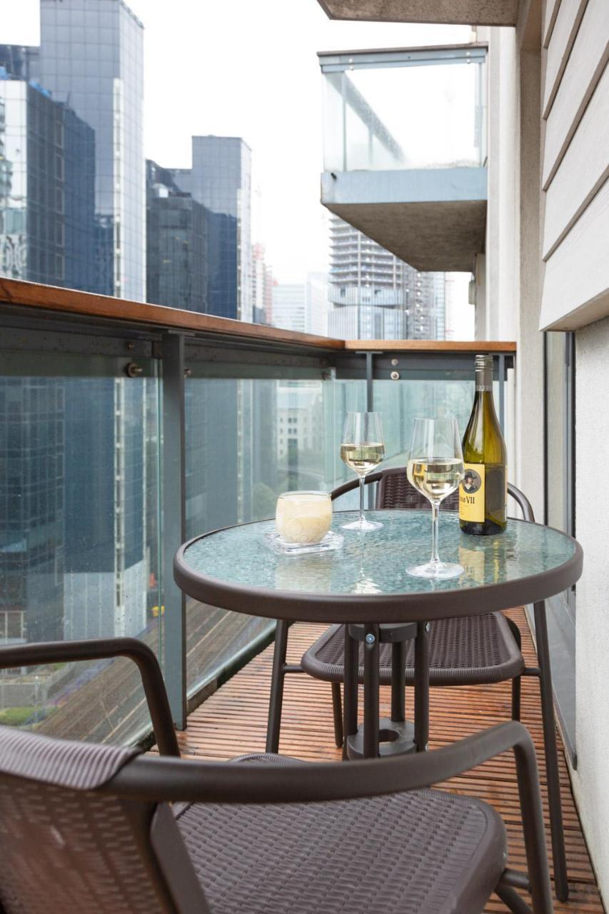Royal Crossharbour Apartment London Exterior photo